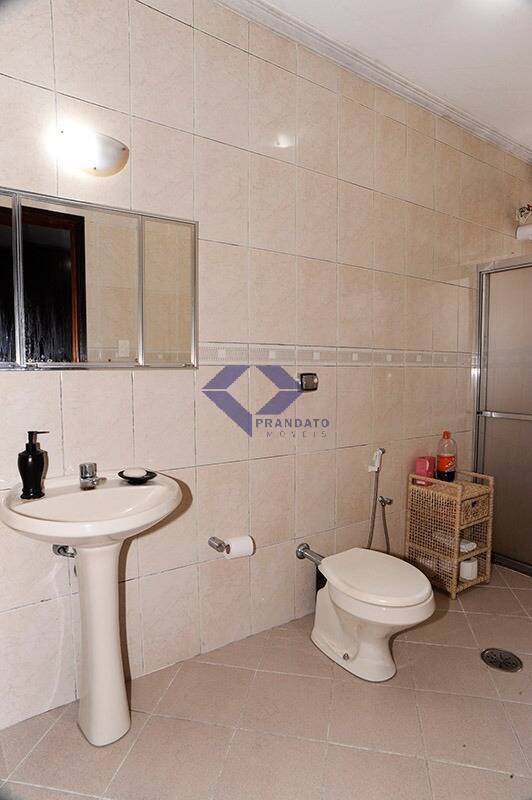 Sobrado à venda com 4 quartos, 300m² - Foto 13