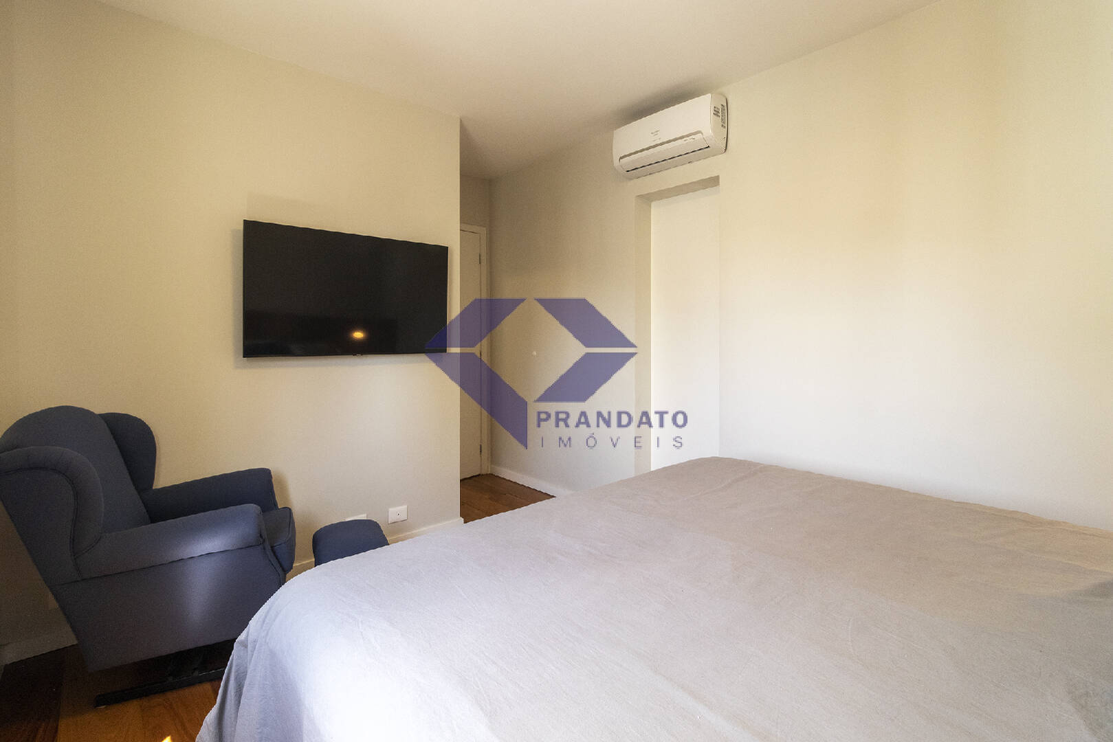 Apartamento à venda com 4 quartos, 200m² - Foto 27