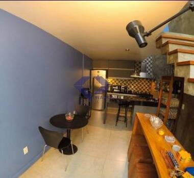 Casa à venda com 5 quartos, 350m² - Foto 1