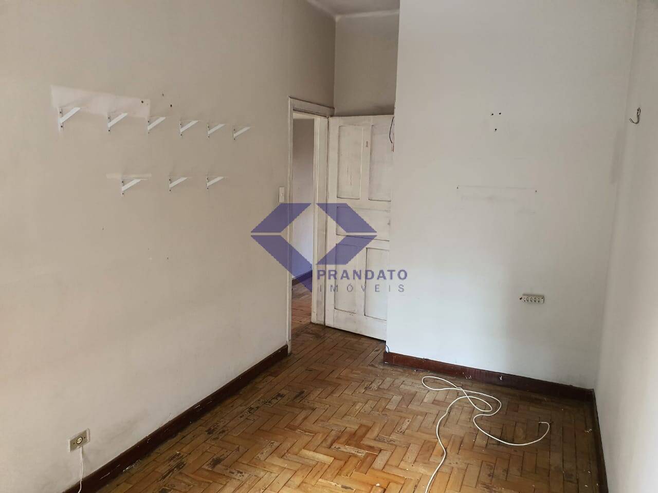 Prédio Inteiro para alugar, 220m² - Foto 13