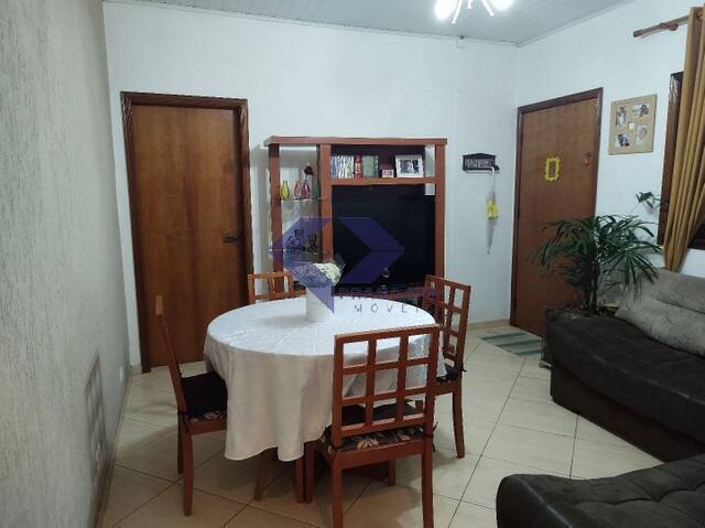 Casa à venda com 3 quartos, 300m² - Foto 5