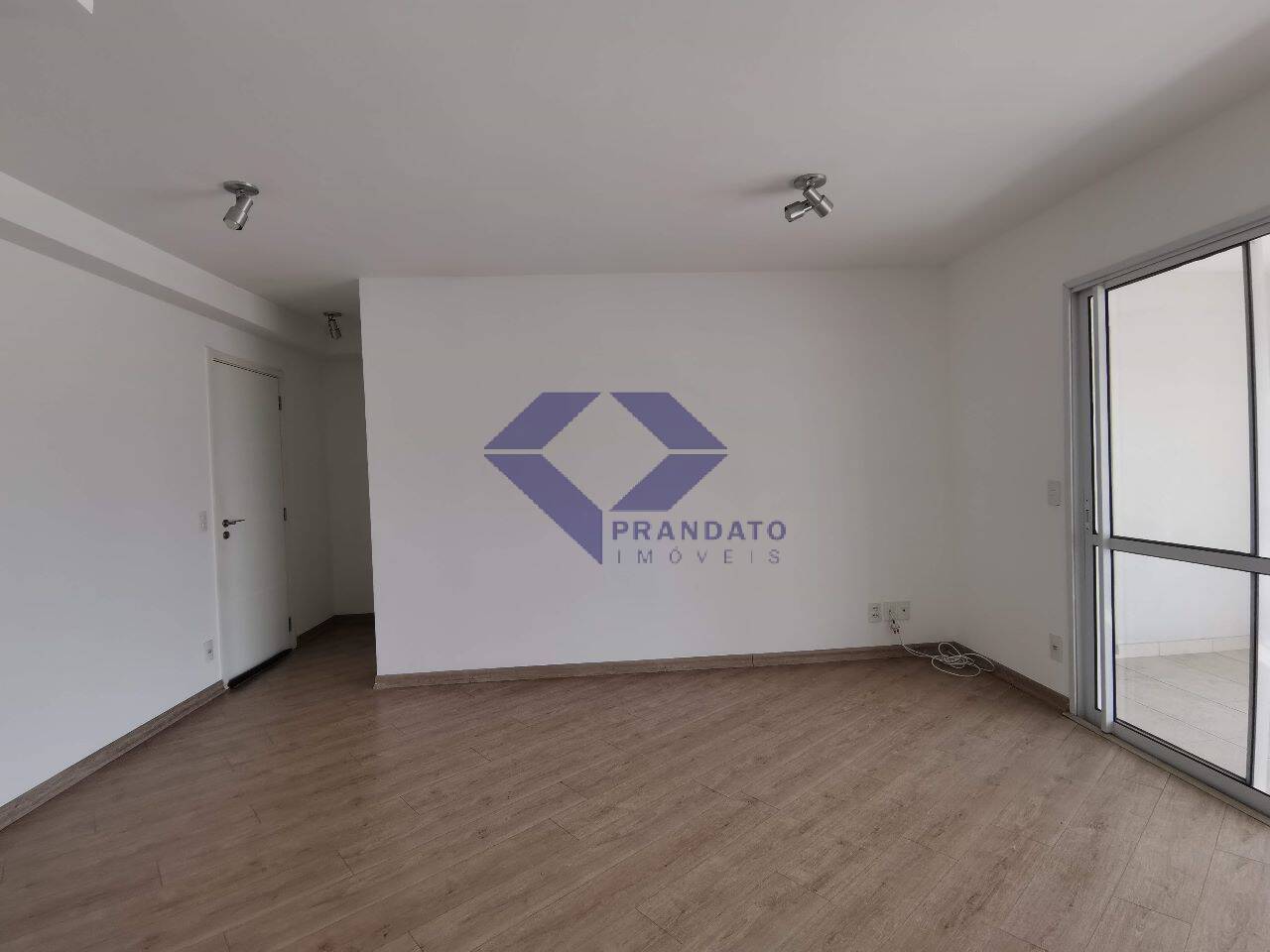 Apartamento à venda com 2 quartos, 80m² - Foto 5