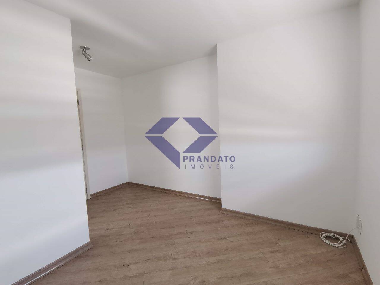 Apartamento à venda com 2 quartos, 80m² - Foto 12