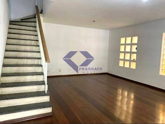 Casa à venda com 3 quartos, 138m² - Foto 4