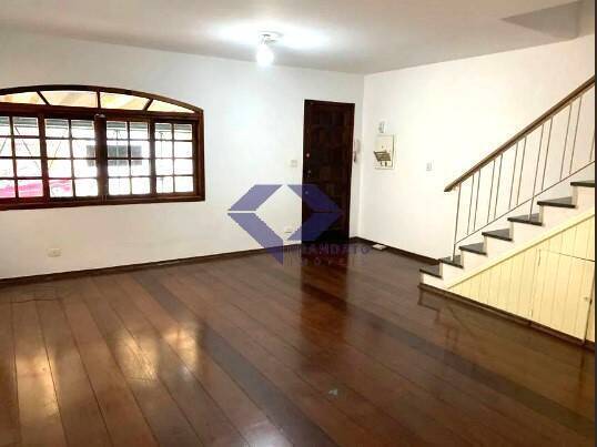 Casa à venda com 3 quartos, 138m² - Foto 2