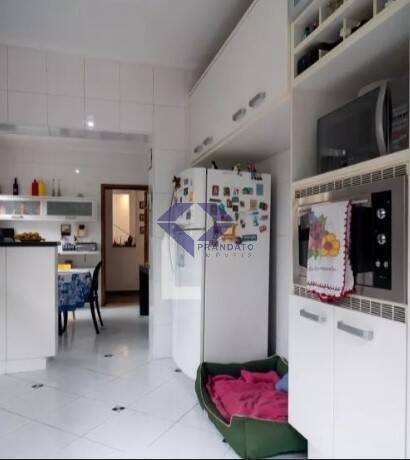 Casa à venda com 3 quartos, 160m² - Foto 14