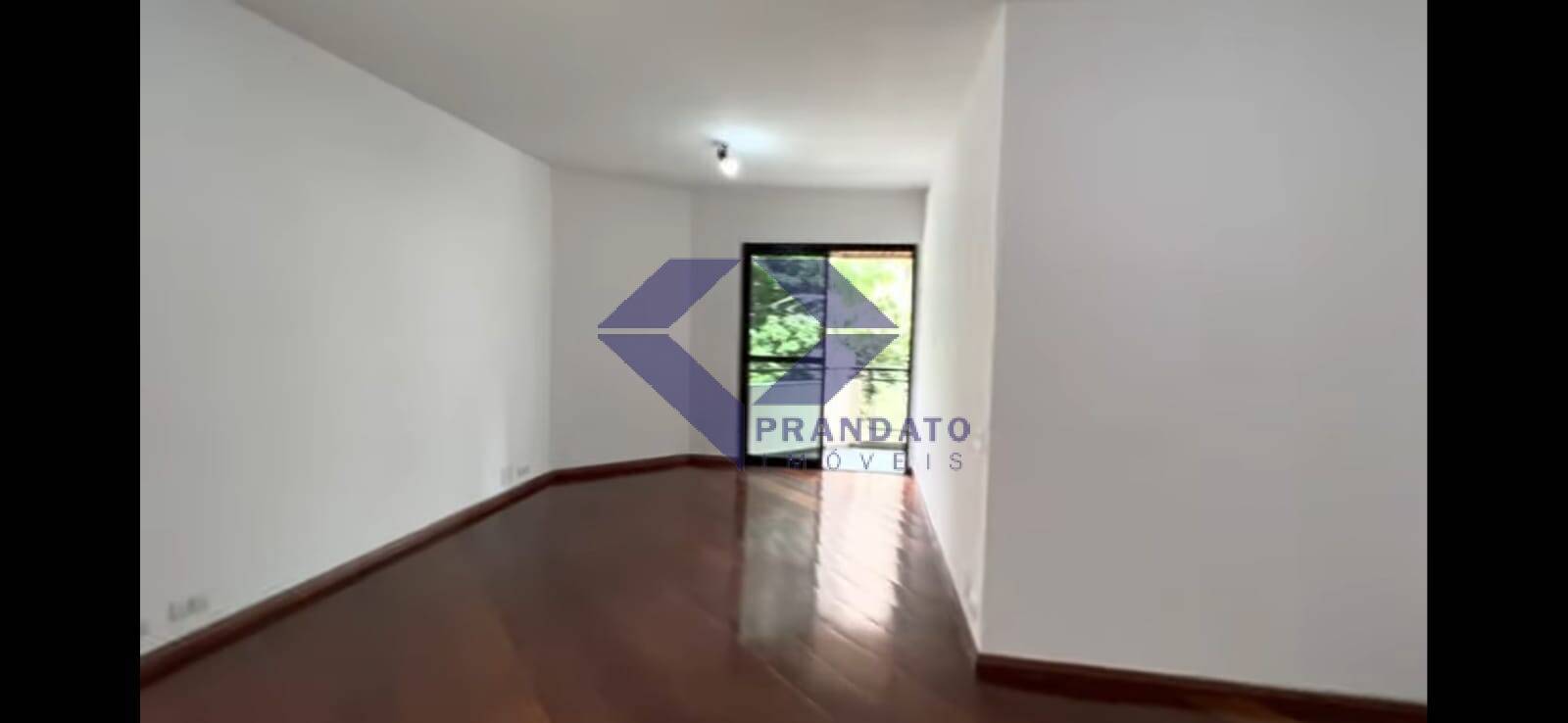 Apartamento à venda com 3 quartos, 100m² - Foto 4