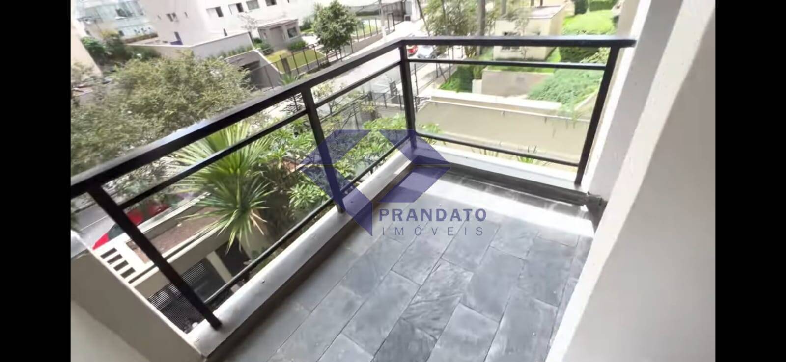 Apartamento à venda com 3 quartos, 100m² - Foto 13