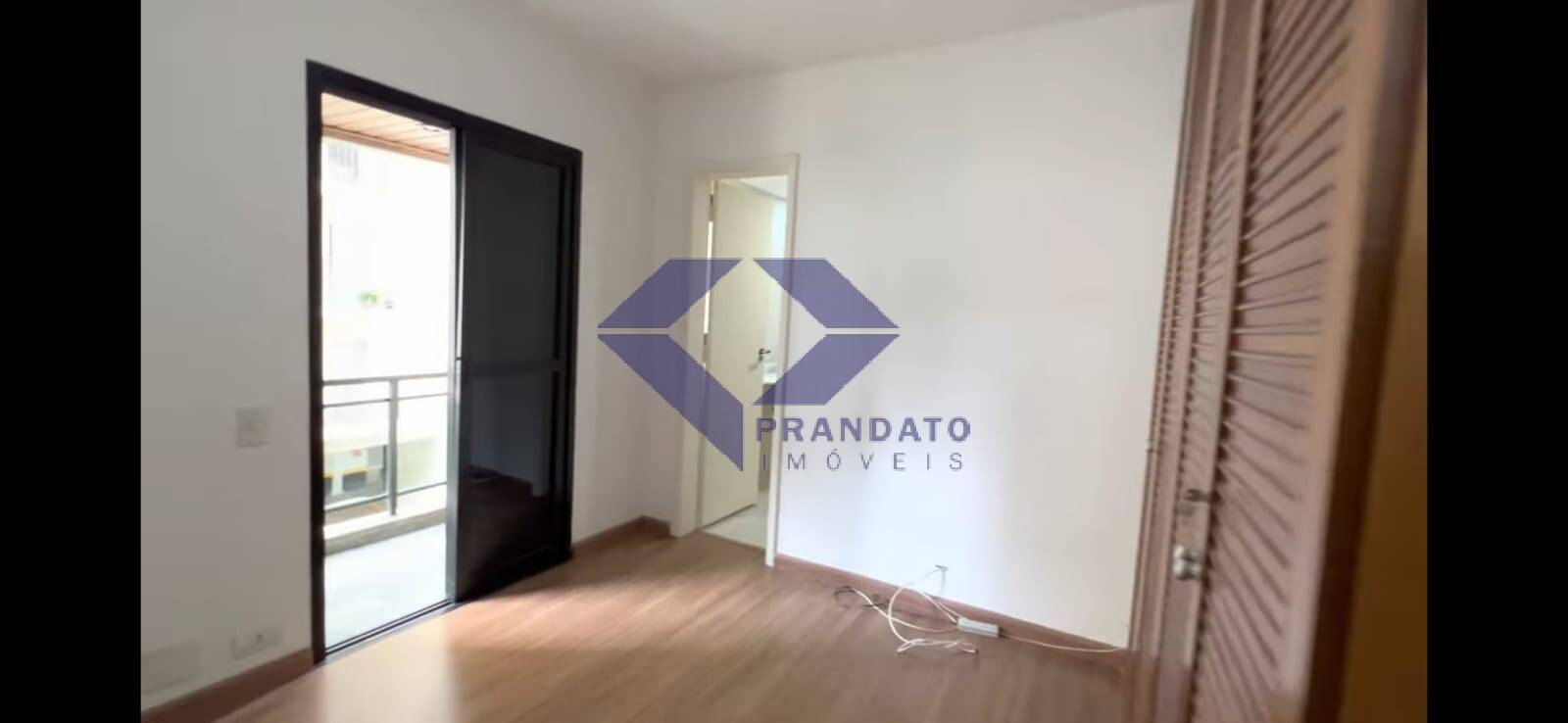 Apartamento à venda com 3 quartos, 100m² - Foto 11