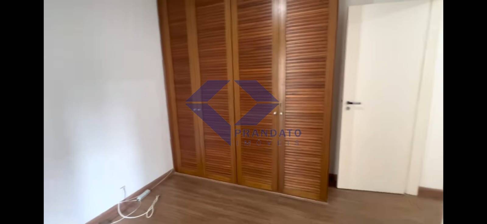 Apartamento à venda com 3 quartos, 100m² - Foto 12