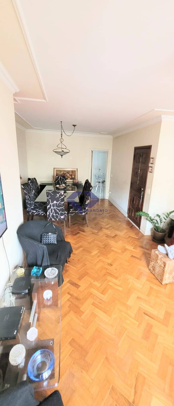 Apartamento à venda com 3 quartos, 108m² - Foto 1