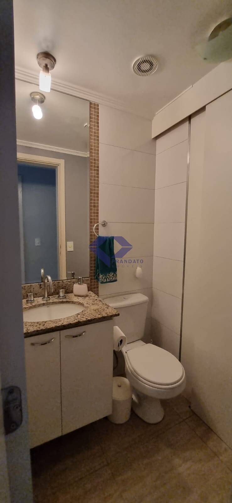 Apartamento à venda com 2 quartos, 65m² - Foto 15