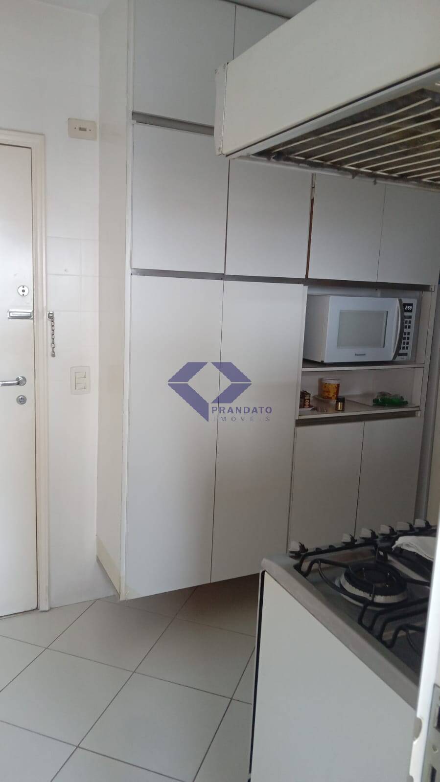 Apartamento à venda com 2 quartos, 115m² - Foto 20