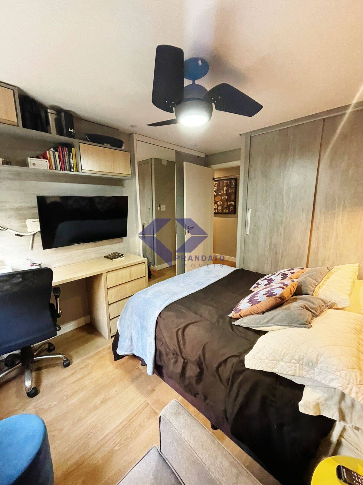 Apartamento à venda com 3 quartos, 110m² - Foto 6