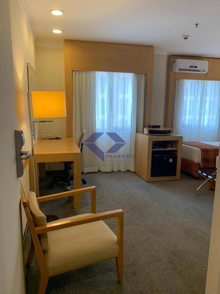 Apartamento à venda com 1 quarto, 30m² - Foto 1