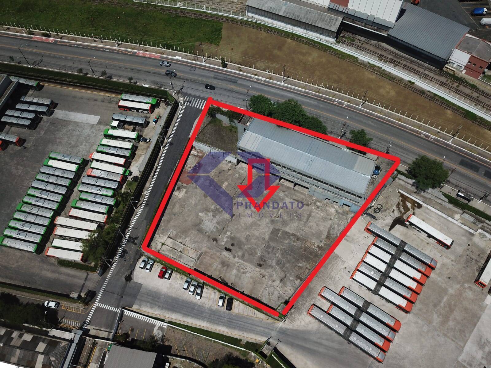 Depósito-Galpão-Armazém para alugar, 1361m² - Foto 18