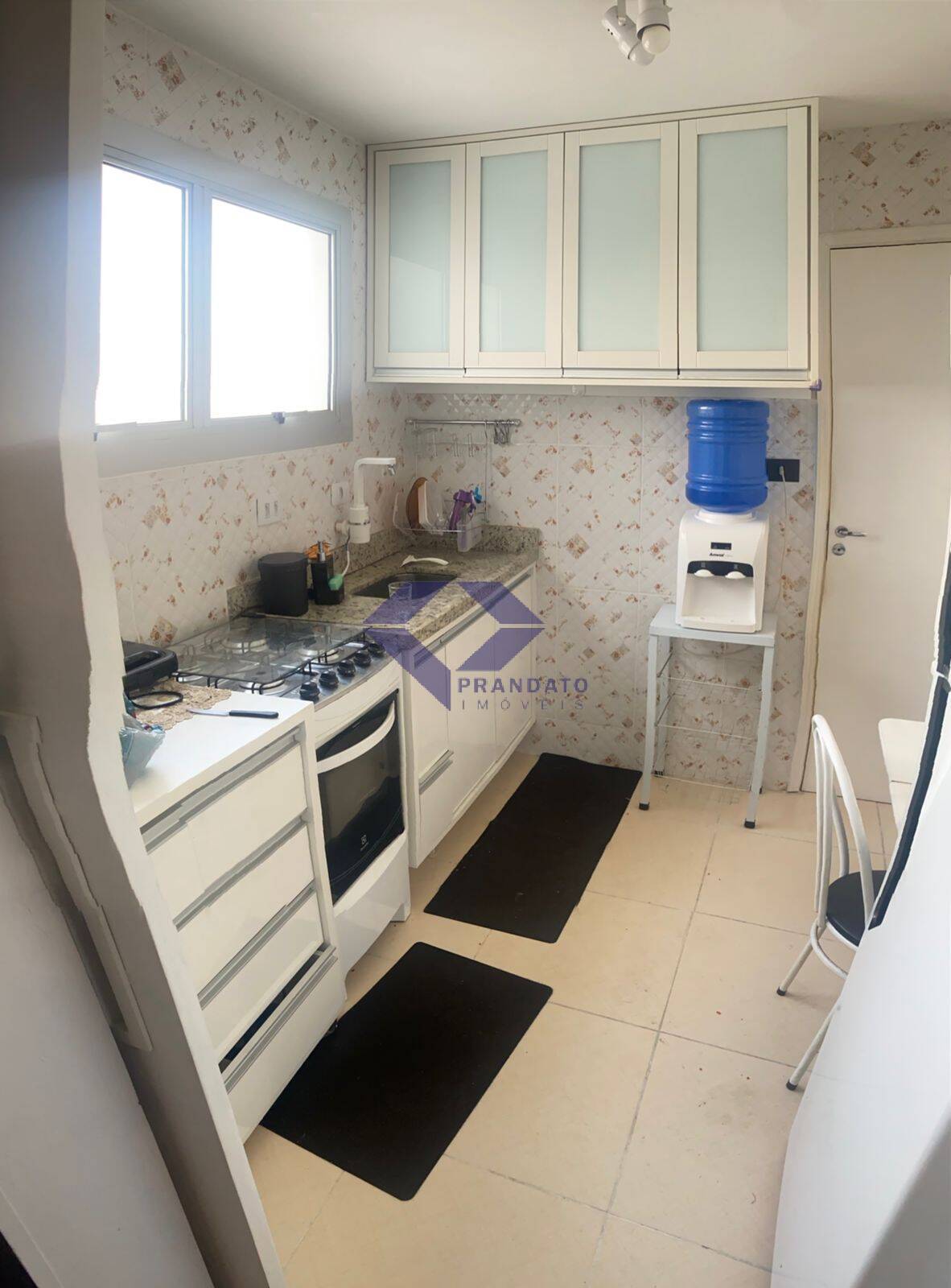 Apartamento à venda com 2 quartos, 70m² - Foto 8