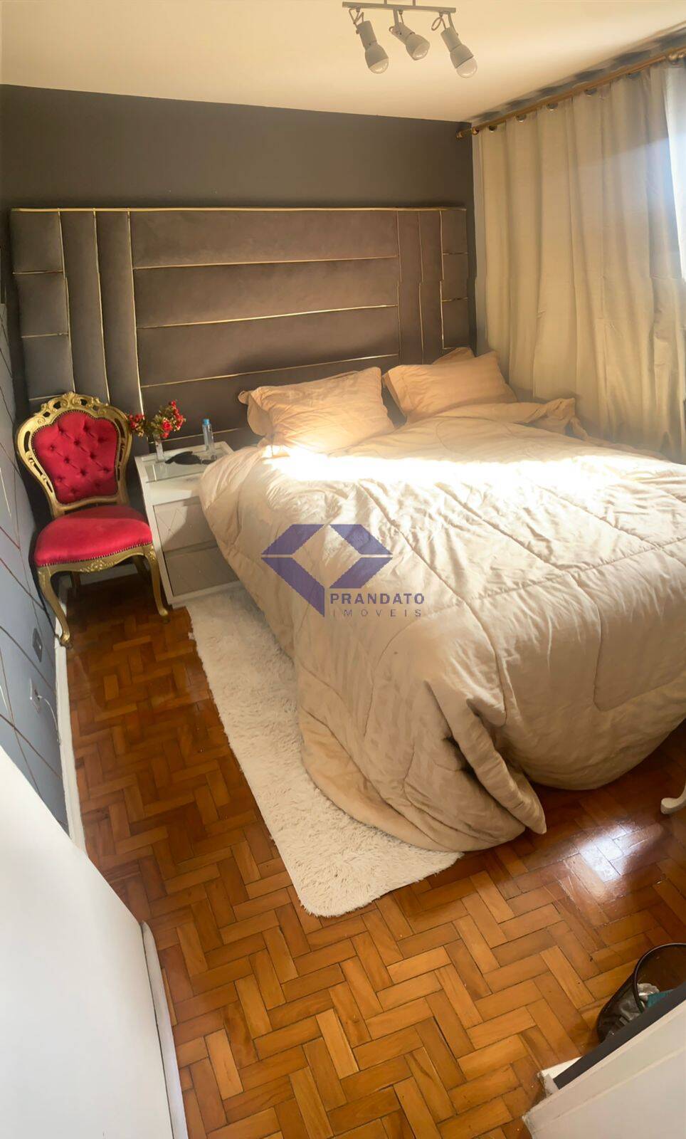 Apartamento à venda com 2 quartos, 70m² - Foto 18