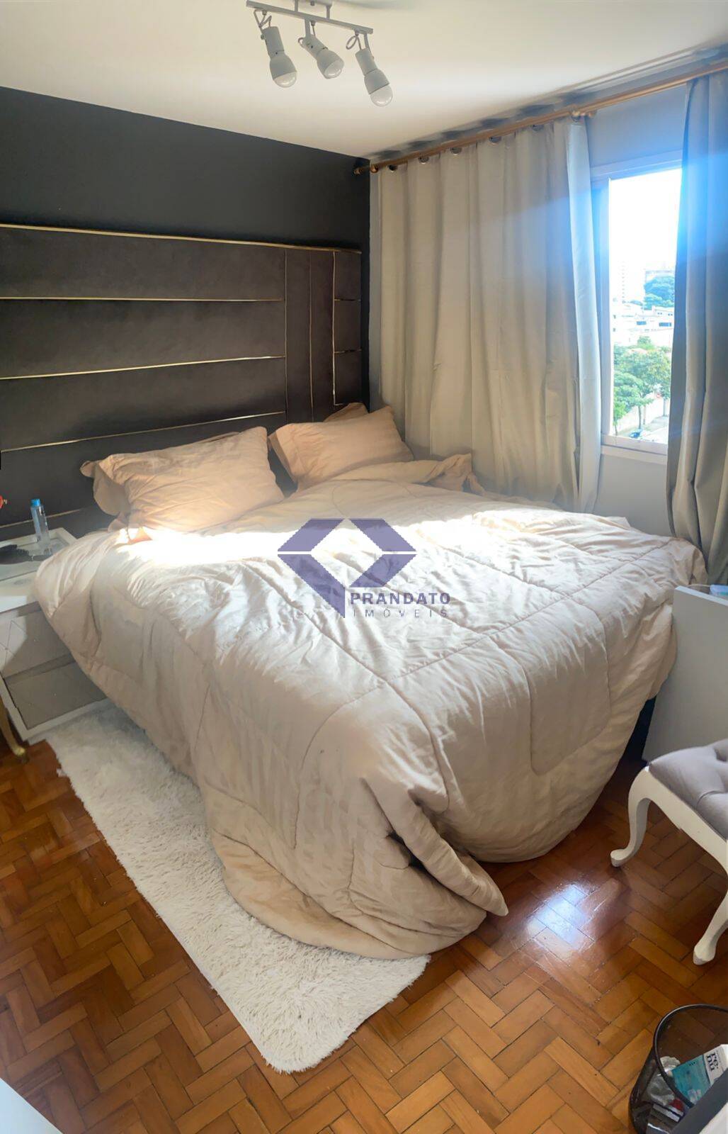 Apartamento à venda com 2 quartos, 70m² - Foto 17