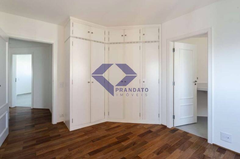 Apartamento à venda com 3 quartos, 220m² - Foto 12