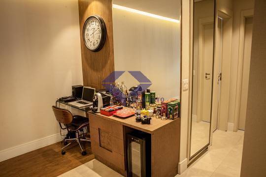 Apartamento à venda com 2 quartos, 73m² - Foto 2