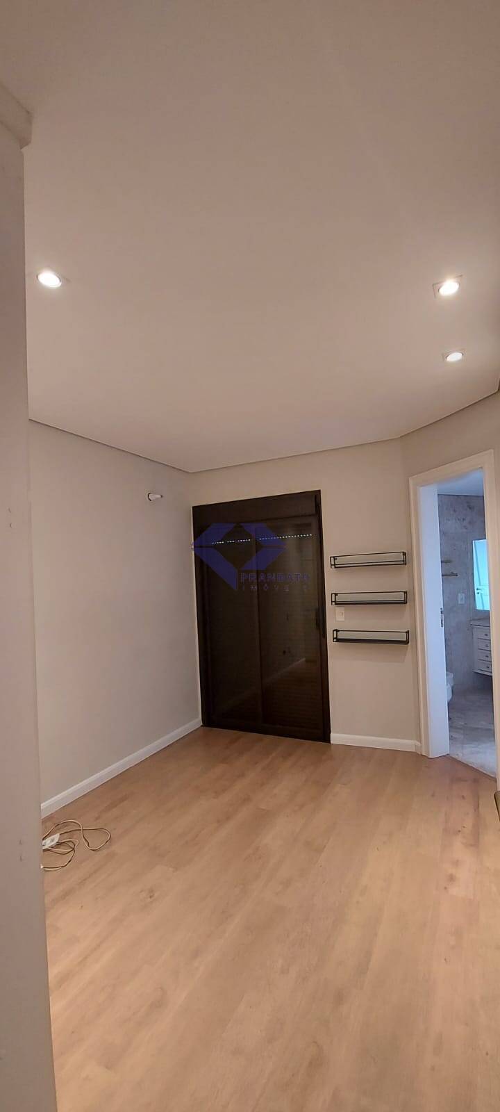 Apartamento à venda com 3 quartos, 260m² - Foto 16