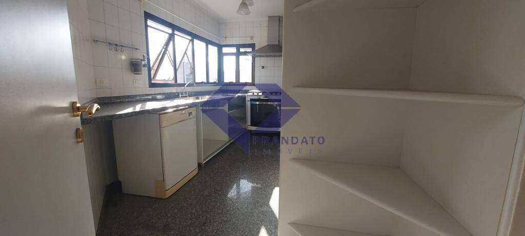 Apartamento à venda com 4 quartos, 247m² - Foto 14