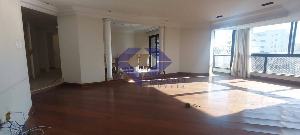 Apartamento à venda com 4 quartos, 247m² - Foto 1