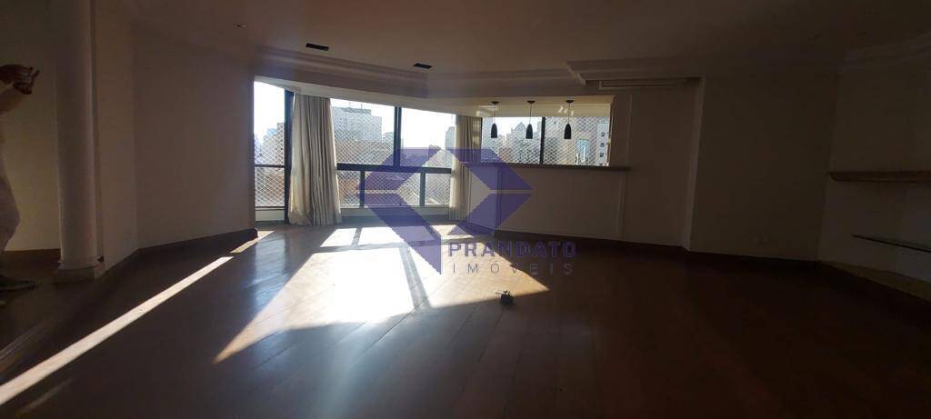 Apartamento à venda com 4 quartos, 247m² - Foto 4