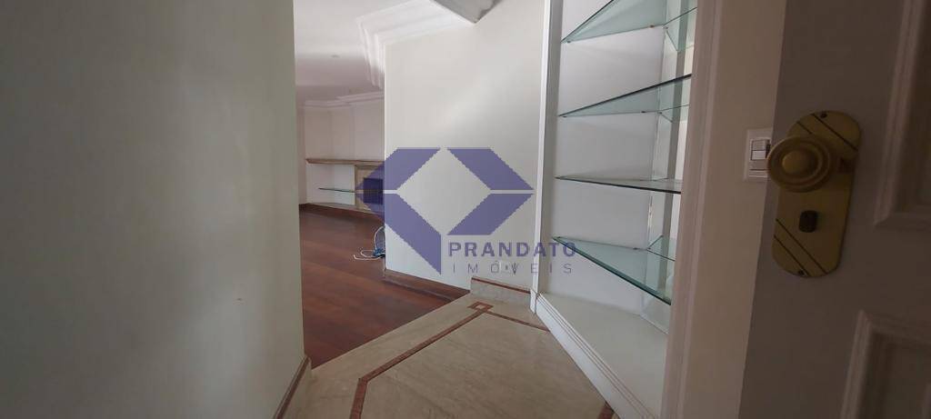 Apartamento à venda com 4 quartos, 247m² - Foto 18