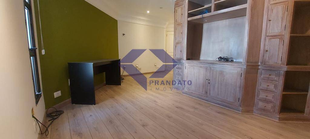 Apartamento à venda com 4 quartos, 247m² - Foto 11