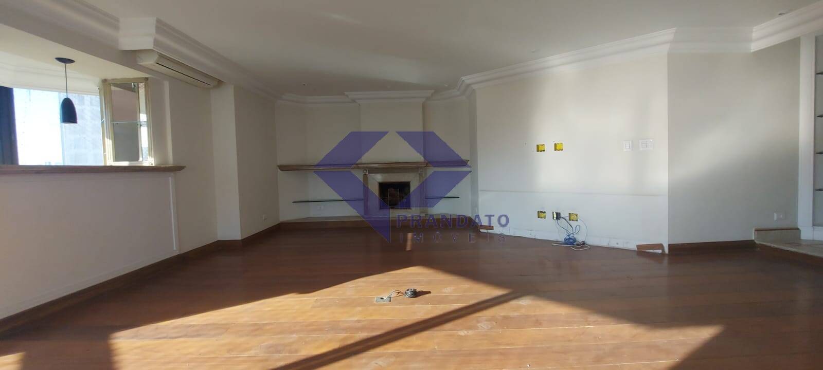 Apartamento à venda com 4 quartos, 247m² - Foto 3