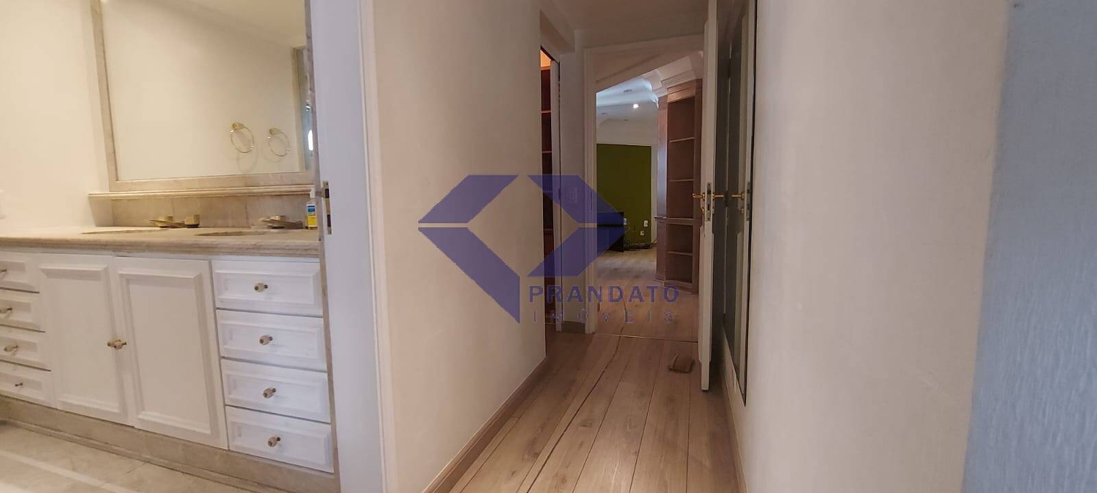 Apartamento à venda com 4 quartos, 247m² - Foto 33