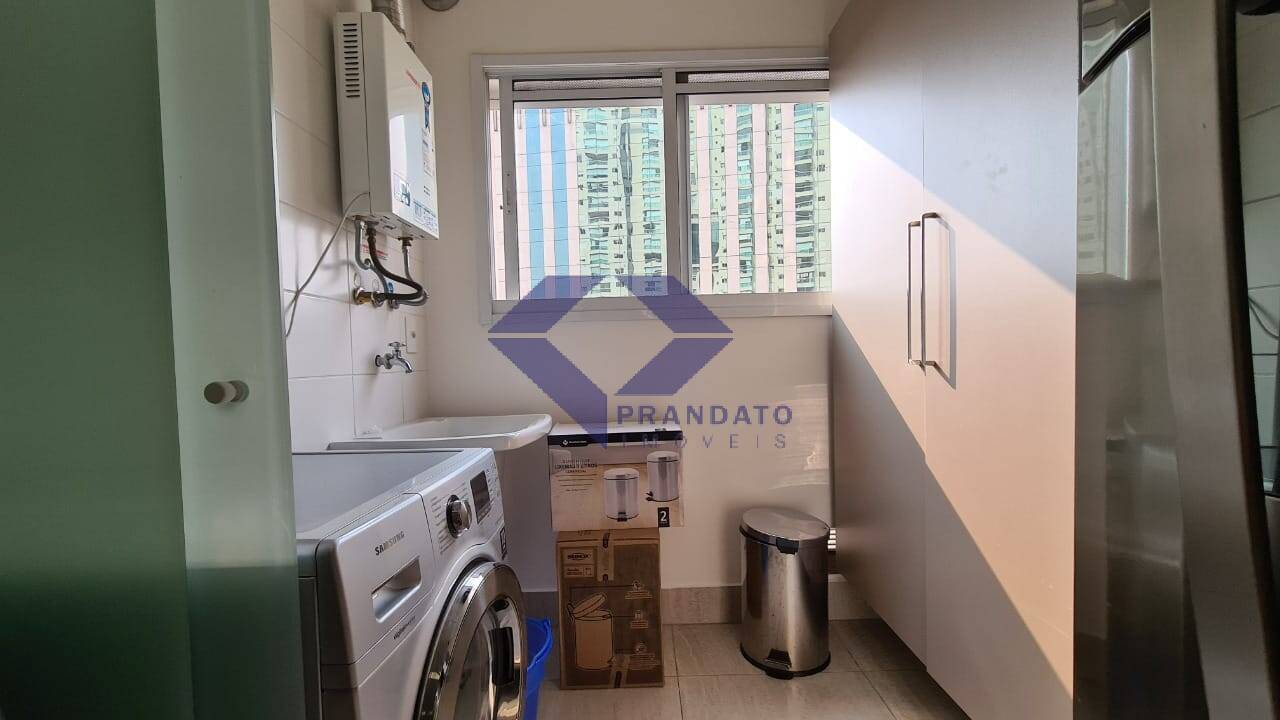 Apartamento à venda com 1 quarto, 72m² - Foto 17