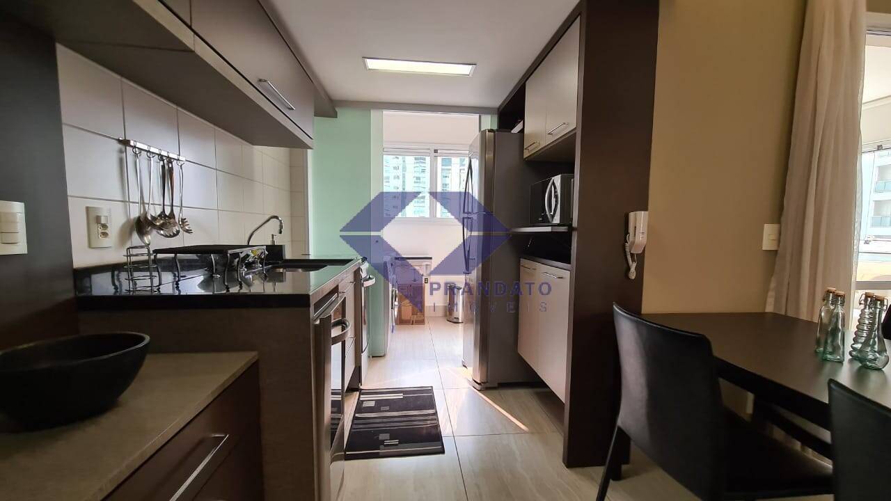 Apartamento à venda com 1 quarto, 72m² - Foto 15