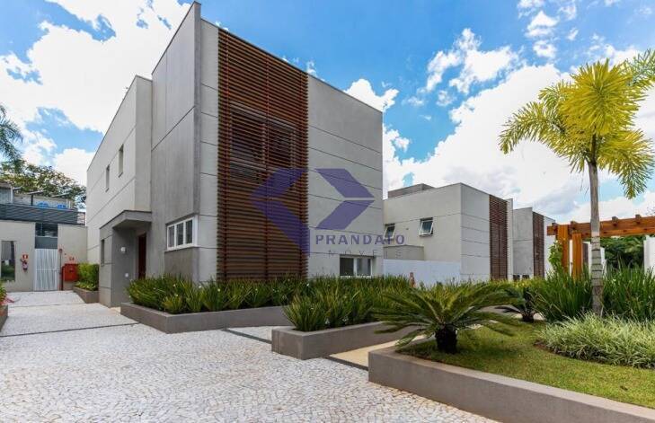 Casa à venda com 4 quartos, 525m² - Foto 2