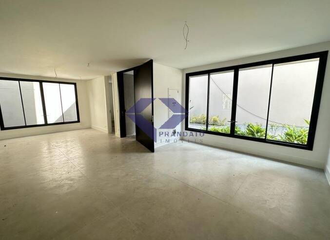 Casa à venda com 4 quartos, 850m² - Foto 10