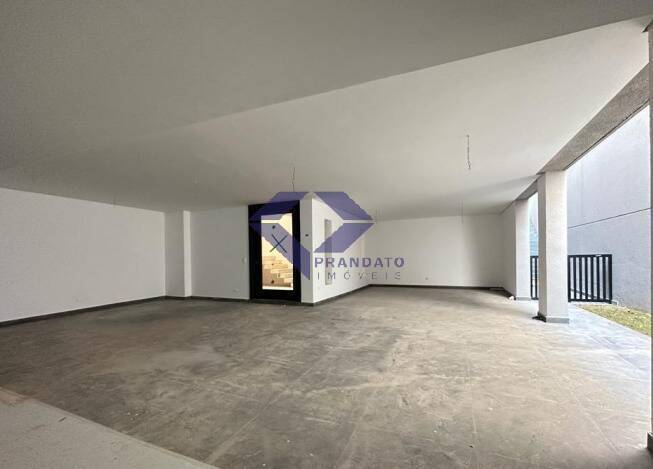 Casa à venda com 4 quartos, 850m² - Foto 18