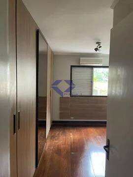 Apartamento à venda com 3 quartos, 98m² - Foto 10