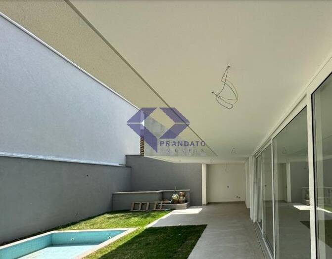 Casa à venda com 4 quartos, 450m² - Foto 5