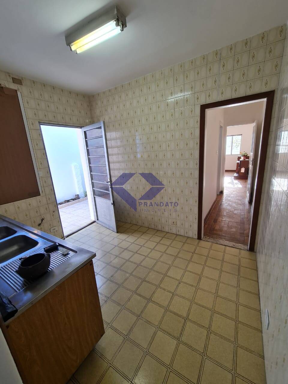 Apartamento à venda com 2 quartos, 200m² - Foto 18