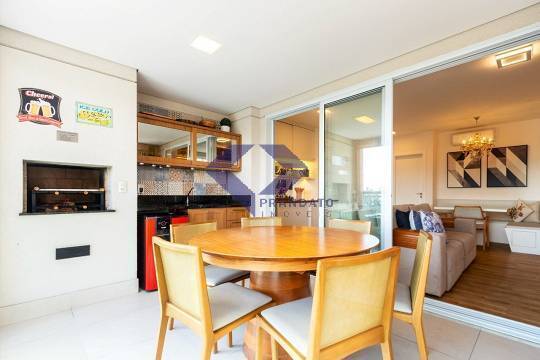 Apartamento à venda com 3 quartos, 109m² - Foto 1