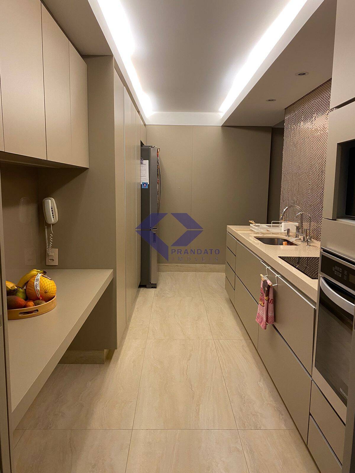 Apartamento à venda com 2 quartos, 135m² - Foto 13