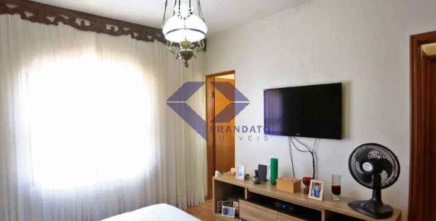 Sobrado à venda com 3 quartos, 180m² - Foto 18