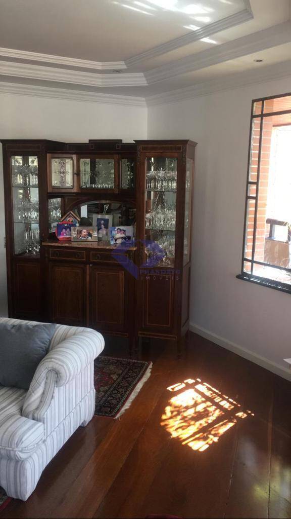 Apartamento à venda com 4 quartos, 250m² - Foto 10