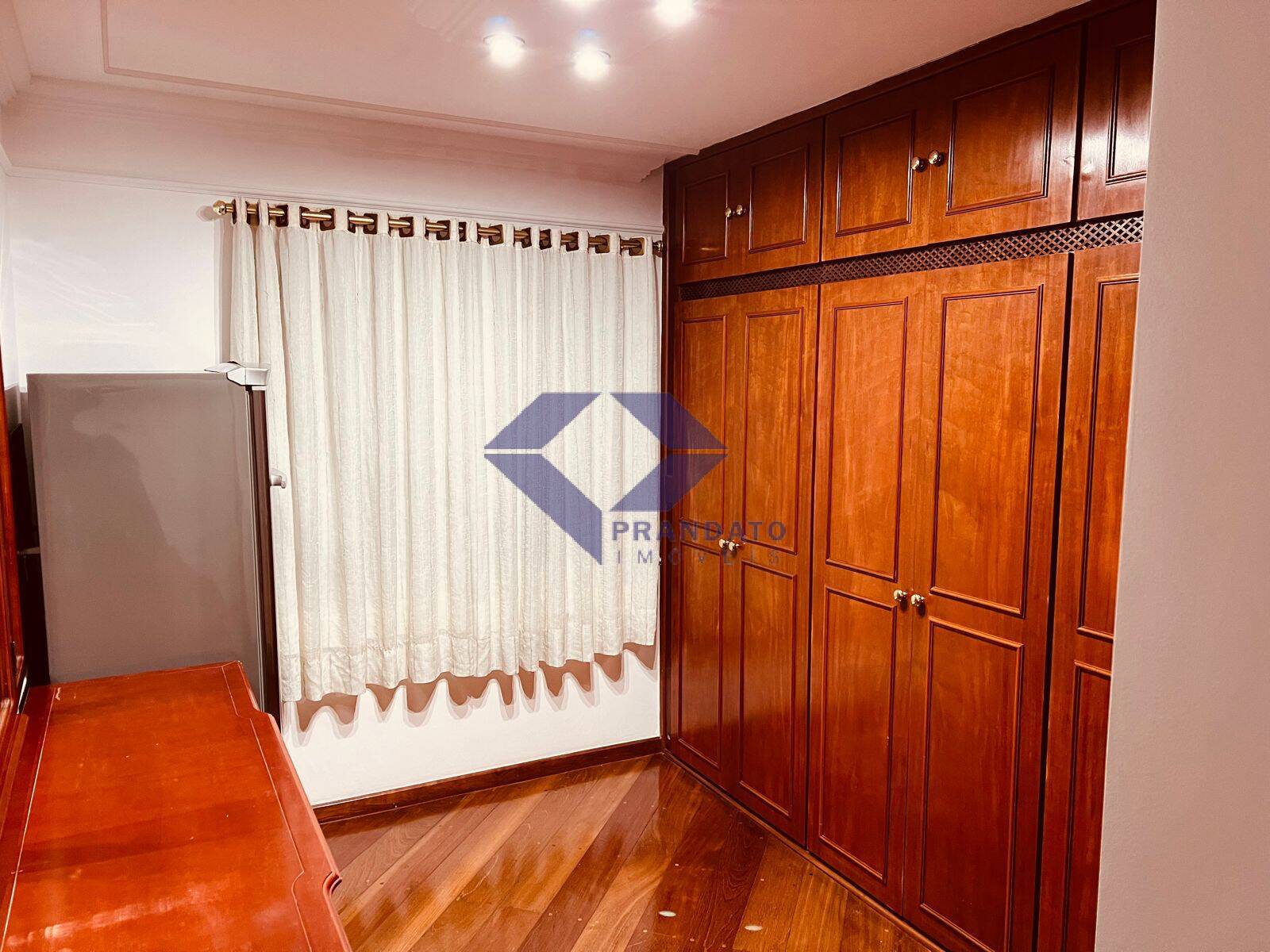 Apartamento à venda com 2 quartos, 260m² - Foto 10