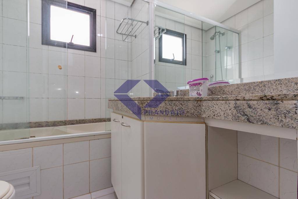 Apartamento à venda com 2 quartos, 138m² - Foto 17