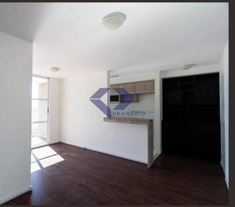 Apartamento à venda com 2 quartos, 67m² - Foto 1