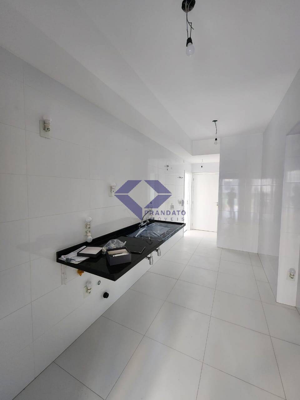 Apartamento à venda com 3 quartos, 162m² - Foto 12