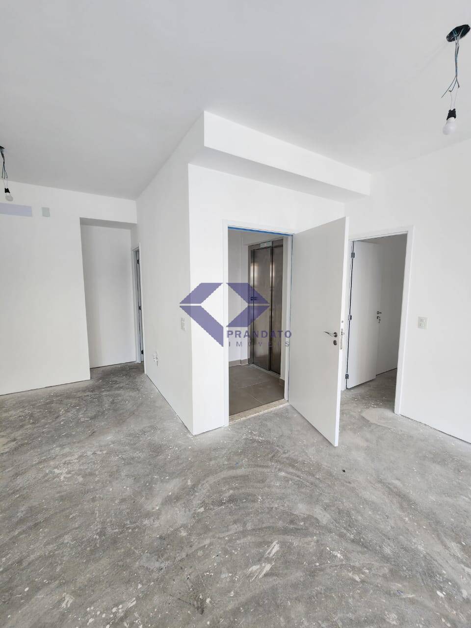 Apartamento à venda com 3 quartos, 162m² - Foto 7